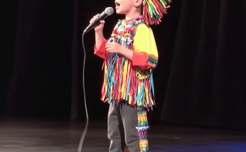 Boy Reveals Secret During His School Thanksgiving Play That Will Destroy His Parents' Lives — Story of the Day