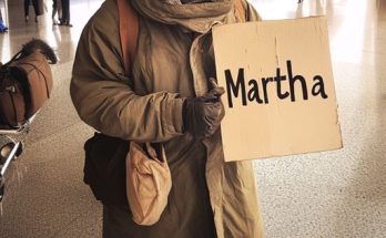 I Flew to Meet My Long-Distance Boyfriend, but at the Airport, I Saw a Homeless Man Holding a Sign With My Name – Story of the Day