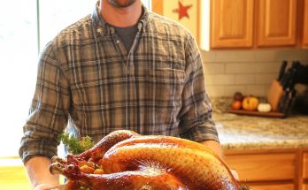 My Husband Insisted on Cooking the Turkey This Year – What He Did to It Made Me Question Our Marriage