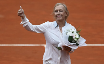 Martina Navratilova 'mad' that Republicans are more outspoken than Dems about trans athletes in girls sports