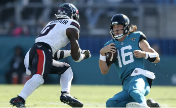 Jaguars' Doug Pederson defends team for melee after Azeez Al-Shaair's illegal hit on Trevor Lawrence