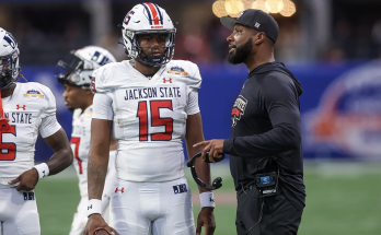 College football referee interrupts penalty call to salute military veterans during Celebration Bowl