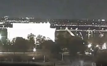 'This Is So Strange': Users React to the Video of Mid-Air Collision Near Reagan Airport