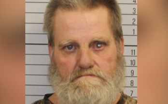 Tennessee man arrested after shooting at family sledding in the snow, deputies say