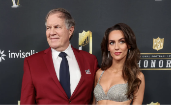 Bill Belichick's girlfriend wears one of his Super Bowl rings at NFL Honors after he fills up his own hand