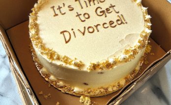 'It's Time to Get Divorced!': The Message on My Anniversary Cake Led Me to a Shocking Truth — Story of the Day