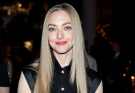 'Mean Girls' star Amanda Seyfried reveals wardrobe malfunction in front of 'Top Gun: Maverick' star