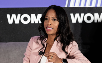 Former GOP Rep. Mia Love dead at 49 after battle with cancer, family says