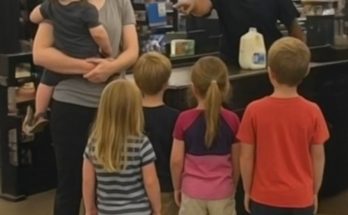 Mom of Quintuplets Can’t Pay For Groceries, Voice behind Says, ‘Your Bill Is Already Covered’ — Story of the Day
