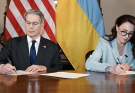 Ukraine signs deal to give US access to rare minerals with Trump admin 'committed to a peace process': Bessent