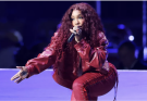 SZA Reveals She Stopped a Child from Doing Whippets in Exchange for a Photo
