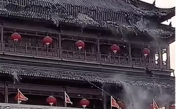 Tiles Fall Off the Roof of 600-Year-Old Tower, Sending Tourists Scrambling