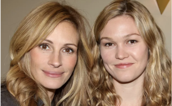 Julia Stiles Says Julia Roberts Gave Her 'Amazing' Advice When She Was Struggling with Body Image
