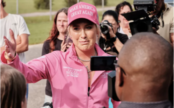 Savannah Chrisley Gets Teary-Eyed Before Picking Up Todd from Prison: 'It’s All God and President Trump'