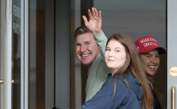 Todd Chrisley smiles in first public outing since Trump pardon