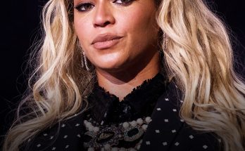 'Somebody Gettin Fired' — Beyoncé's 'Embarrassing' Wardrobe Malfunction Onstage Goes Viral