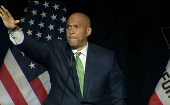 Booker slammed for alleged 'Nazi salute' to Cali Dems just months after Musk was dragged for same gesture