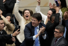 Right-wing Colombian presidential candidate shot at rally