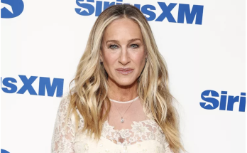 Sarah Jessica Parker Explains Why She Turns Down Fans’ Selfie Requests — and Reveals What She Offers Instead